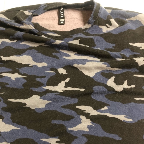 Athleta Balance pullover - Picture 10 of 10